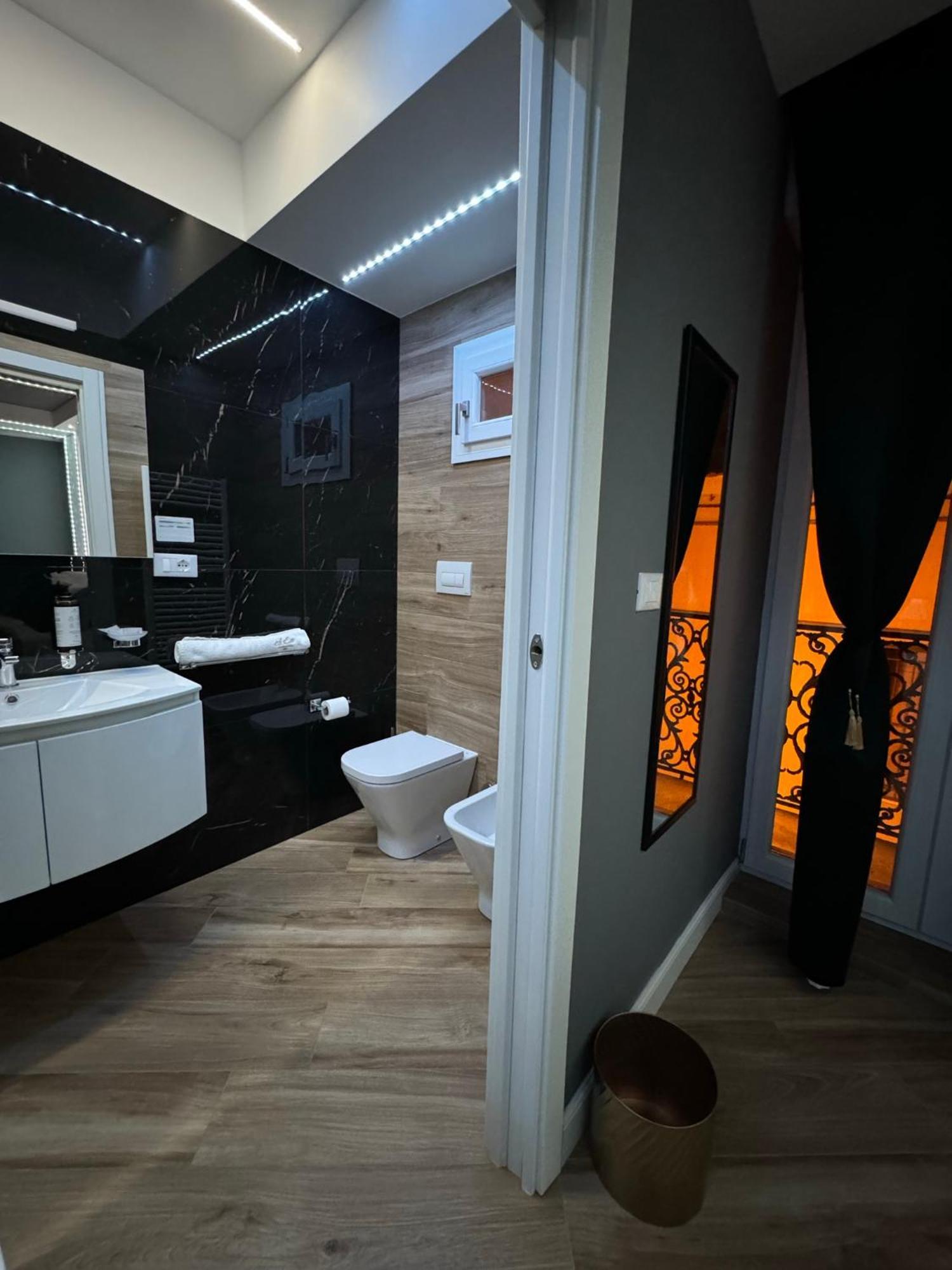 Le Suite Piazza Nuova Фоджа Екстер'єр фото